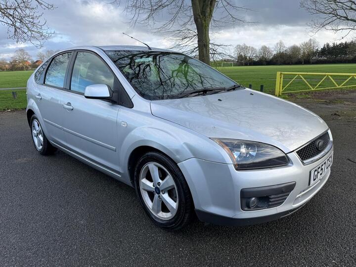 Ford Focus 1.6 Zetec Climate 5dr