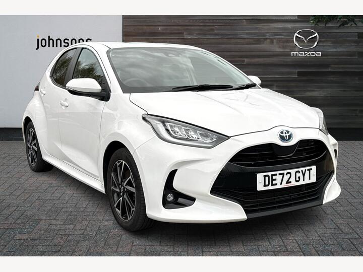 Toyota Yaris 1.5 VVT-h Design E-CVT Euro 6 (s/s) 5dr