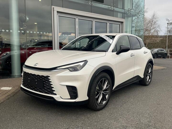 Lexus LBX 1.5 VVT-iE Premium Plus E-CVT Euro 6 (s/s) 5dr