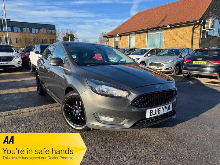 Ford Focus 1.0T EcoBoost Zetec Auto Euro 6 (s/s) 5dr