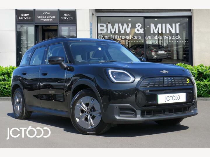 MINI Electric Countryman SE 66.5kWh Classic Auto ALL4 5dr