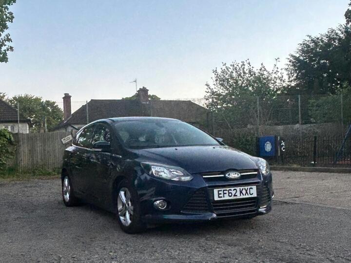 Ford Focus 1.6 Zetec Powershift Euro 5 5dr