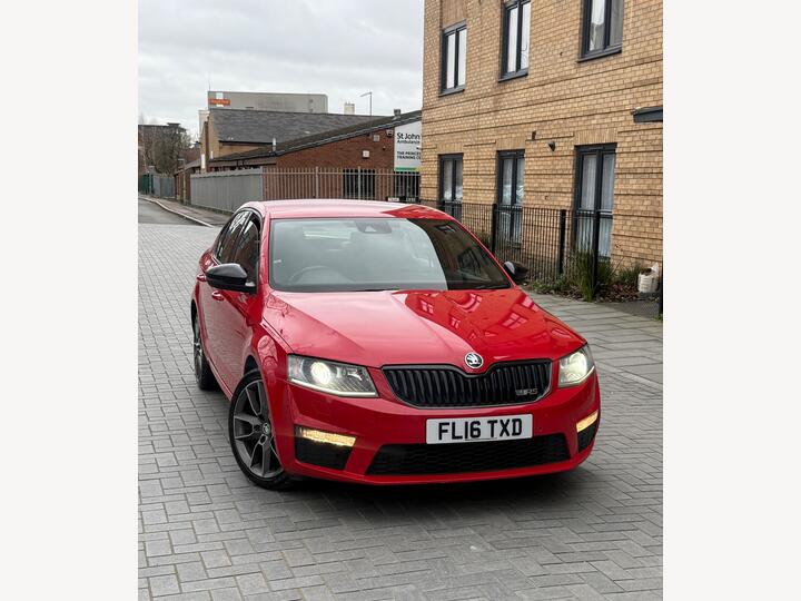 Skoda Octavia 2.0 TDI VRS Euro 6 (s/s) 5dr (SNav)