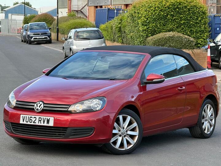 Volkswagen Golf 1.4 TSI S Cabriolet Euro 5 2dr Volkswagen Golf 1.4 TSI S Cabriolet Euro 5 2dr