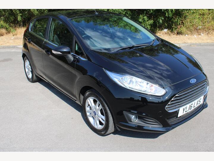 Ford Fiesta 1.25 Zetec Euro 6 5dr