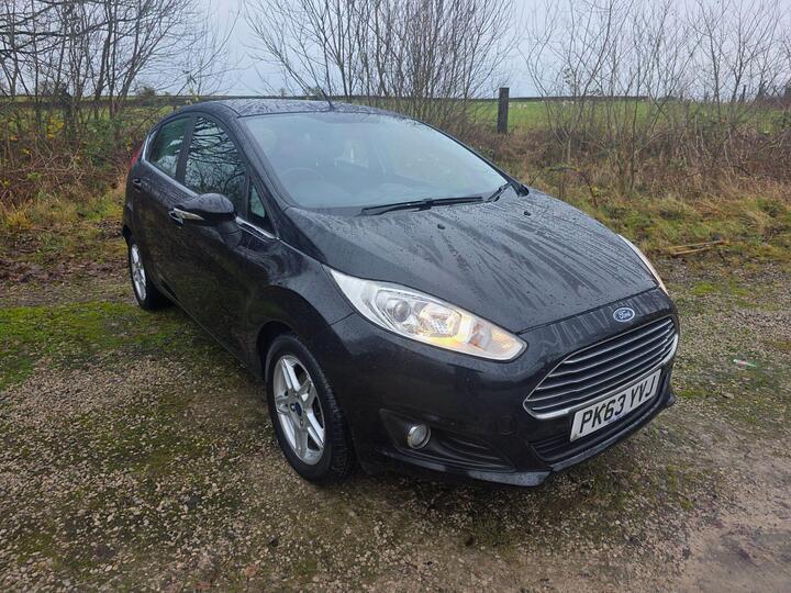 Ford Fiesta 1.0T EcoBoost Zetec Euro 5 (s/s) 5dr