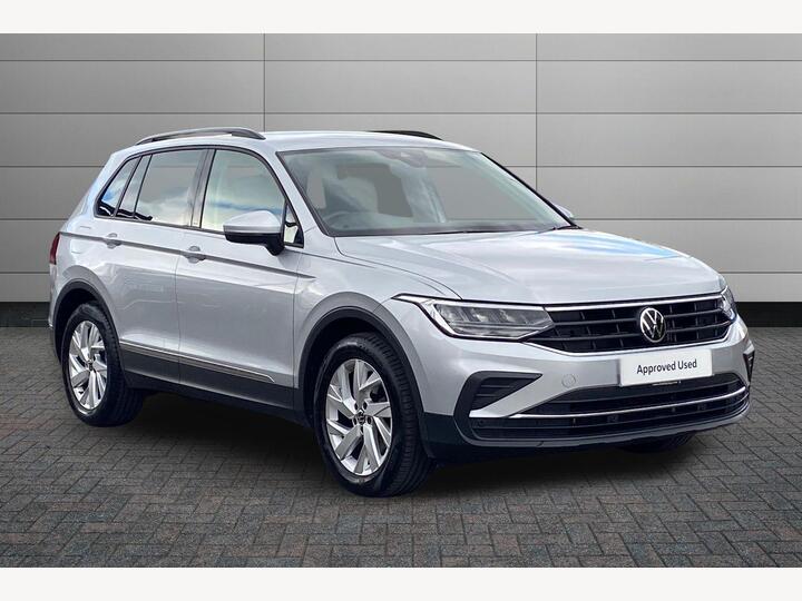 Volkswagen Tiguan 1.5 TSI Life Euro 6 (s/s) 5dr