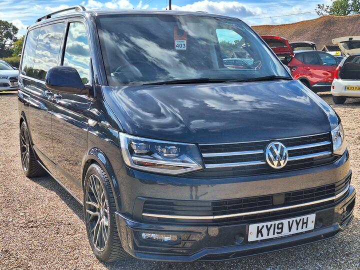 Volkswagen Caravelle 2.0 BiTDI BlueMotion Tech Executive DSG Euro 6 (s/s) 5dr
