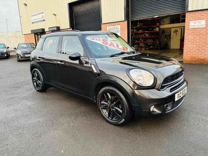 MINI Countryman 2.0 Cooper SD Euro 5 (s/s) 5dr MINI Countryman 2.0 Cooper SD Euro 5 (s/s) 5dr