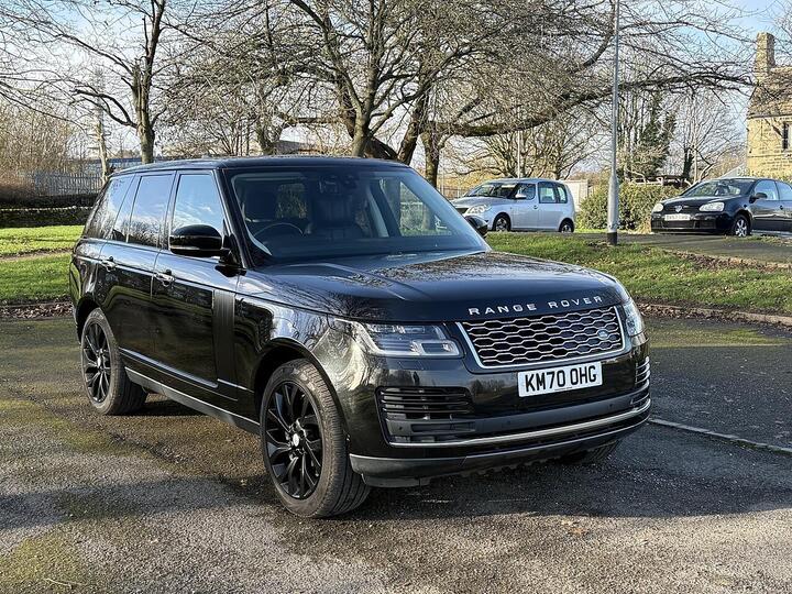 Land Rover Range Rover 2.0 P400e 13.1kWh Vogue SE Auto 4WD Euro 6 (s/s) 5dr Land Rover Range Rover 2.0 P400e 13.1kWh Vogue SE Auto 4WD Euro 6 (s/s) 5dr