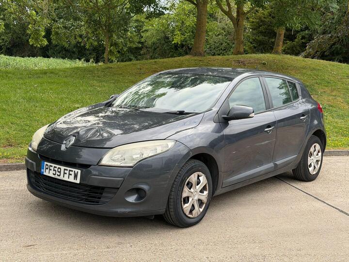 Renault Megane 1.6 16V Expression Euro 4 5dr