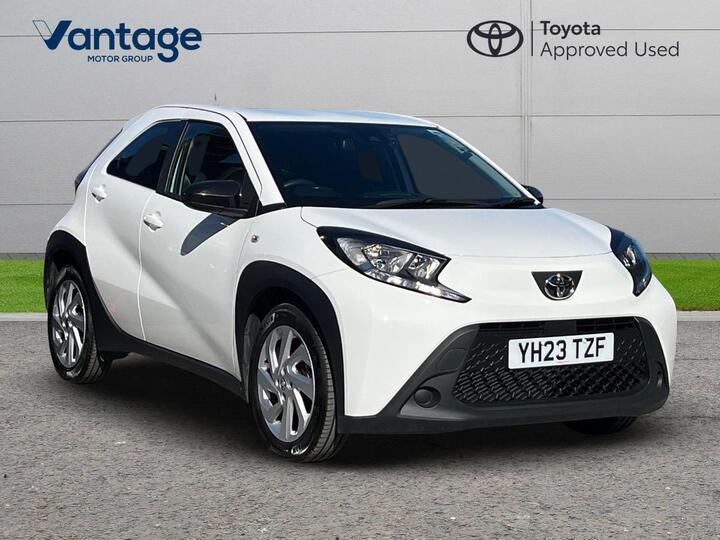 Toyota Aygo X 1.0 VVT-i Pure Euro 6 (s/s) 5dr