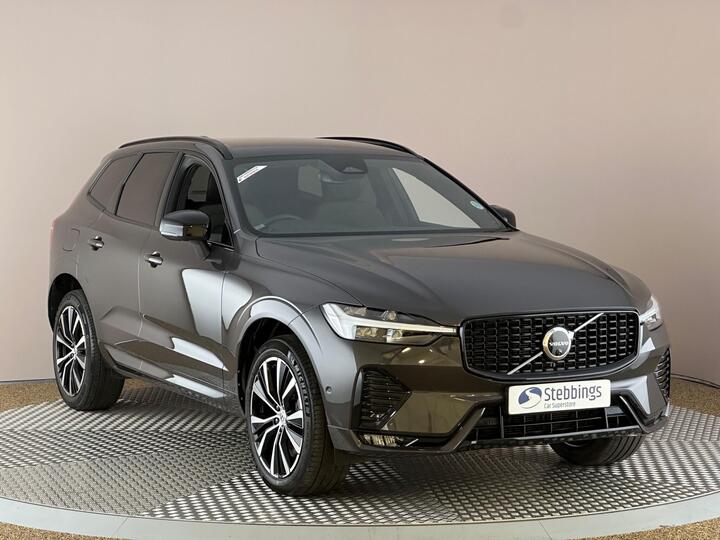 Volvo XC60 2.0 B5 MHEV Plus Auto AWD Euro 6 (s/s) 5dr