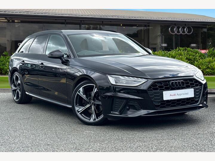 Audi A4 2.0 TFSI 35 Black Edition S Tronic Euro 6 (s/s) 5dr Audi A4 2.0 TFSI 35 Black Edition S Tronic Euro 6 (s/s) 5dr