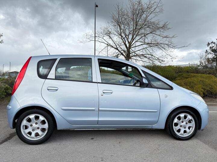 Mitsubishi Colt 1.1 Equippe 5dr