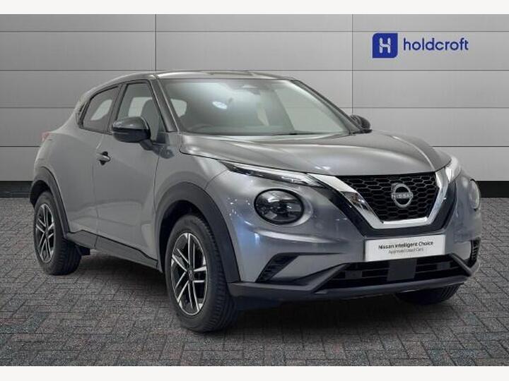 Nissan Juke 1.0 DIG-T N-Connecta Euro 6 (s/s) 5dr Nissan Juke 1.0 DIG-T N-Connecta Euro 6 (s/s) 5dr