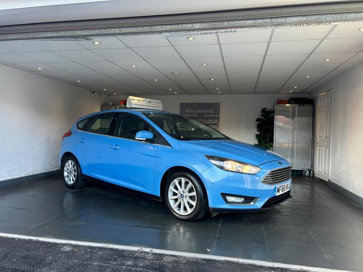 Ford Focus 1.0T EcoBoost Titanium Euro 6 (s/s) 5dr