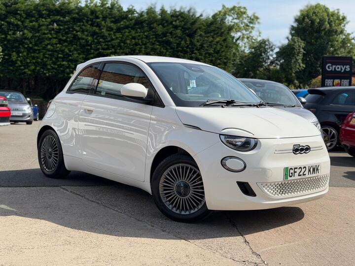 Fiat 500e 42kWh Icon Auto 3dr