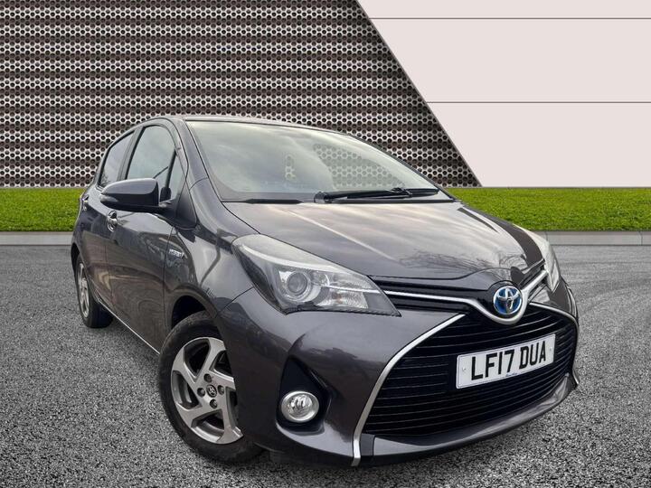 Toyota YARIS 1.5 VVT-h Icon E-CVT Euro 6 5dr