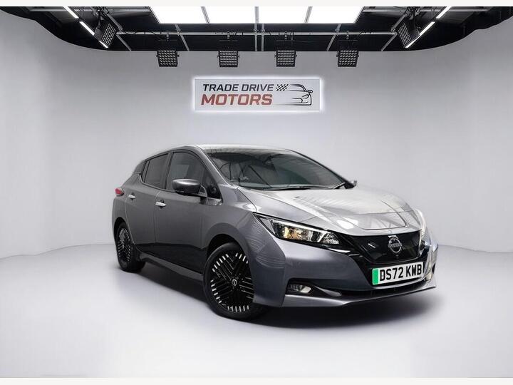 Nissan Leaf 39kWh N-Connecta Auto 5dr