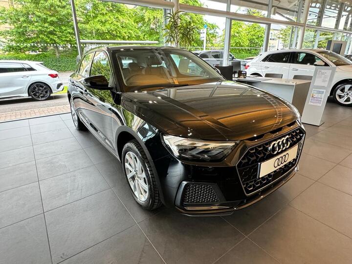 Audi A1 1.0 TFSI 30 Sport Sportback Euro 6 (s/s) 5dr