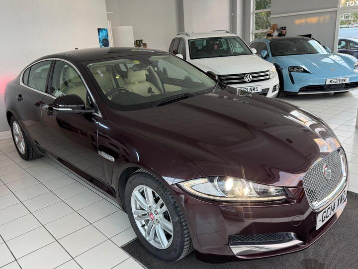 Jaguar XF 3.0d V6 Luxury Auto Euro 5 (s/s) 4dr
