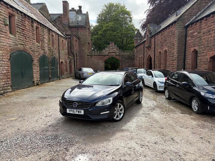 Volvo S60 2.0 D2 SE Euro 6 (s/s) 4dr