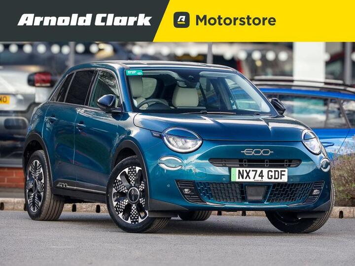 Fiat 600e 54kWh La Prima Auto 5dr