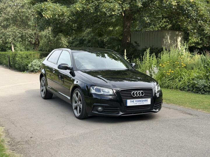 Audi A3 2.0 TDI Black Edition Euro 5 (s/s) 3dr