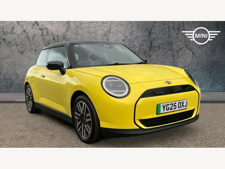 MINI Electric Cooper E 40.7kWh Classic Auto 3dr MINI Electric Cooper E 40.7kWh Classic Auto 3dr