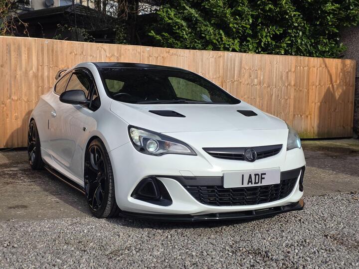 Vauxhall Astra GTC 2.0T VXR Euro 5 (s/s) 3dr