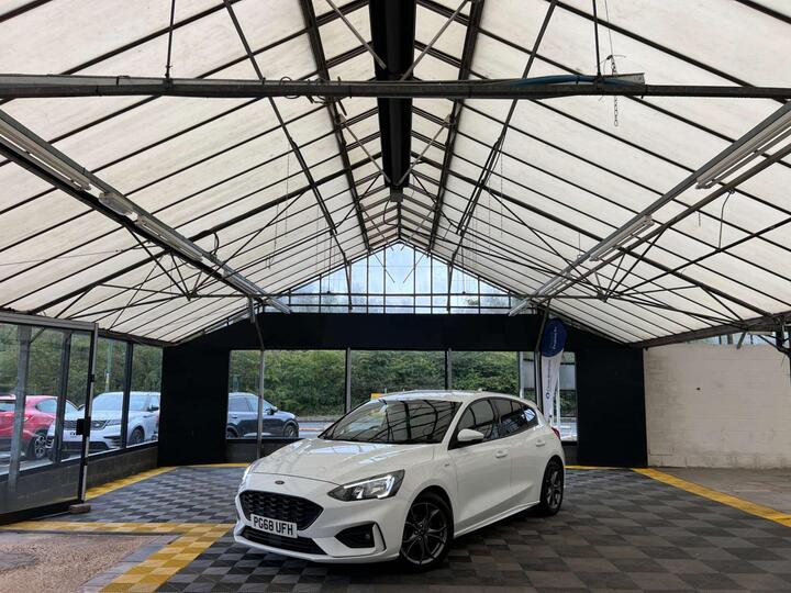 Ford FOCUS 1.5T EcoBoost ST-Line Euro 6 (s/s) 5dr