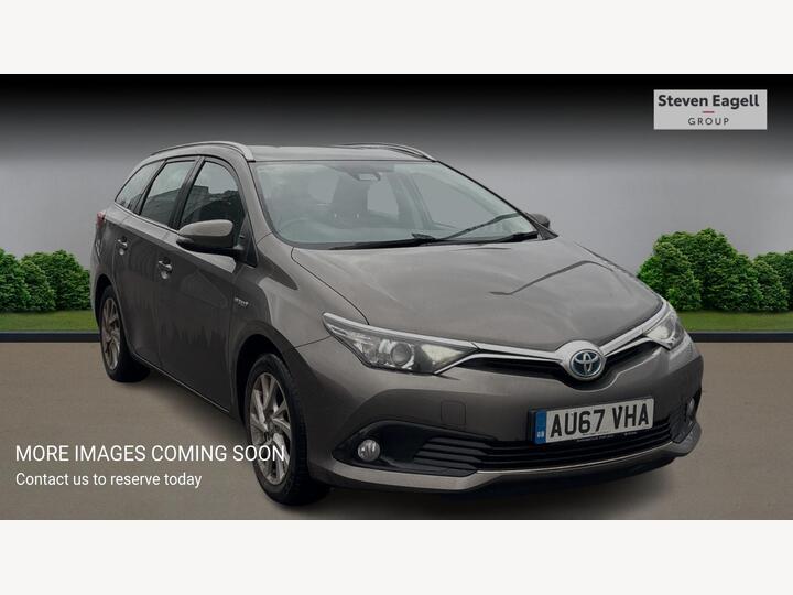 Toyota Auris 1.8 VVT-h Business Edition Touring Sports CVT Euro 6 (s/s) 5dr (Safety Sense) Toyota Auris 1.8 VVT-h Business Edition Touring Sports CVT Euro 6 (s/s) 5dr (Safety Sense)