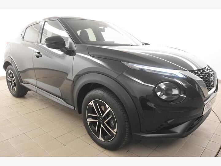 Nissan JUKE 1.0 DIG-T N-Connecta Euro 6 (s/s) 5dr