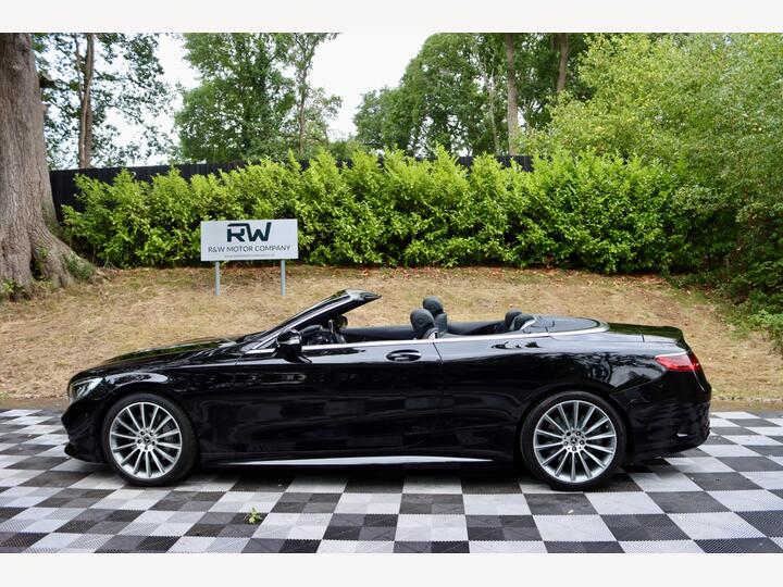 Mercedes-Benz S Class 4.0 S560 V8 BiTurbo AMG Line (Premium) Cabriolet G-Tronic Euro 6 (s/s) 2dr Mercedes-Benz S Class 4.0 S560 V8 BiTurbo AMG Line (Premium) Cabriolet G-Tronic Euro 6 (s/s) 2dr