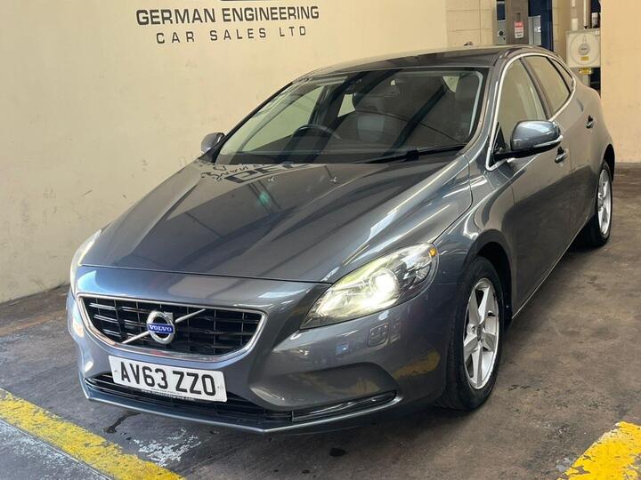Volvo V40 2.0 D3 SE Euro 5 (s/s) 5dr