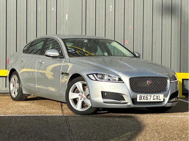 Jaguar XF 2.0d Portfolio Auto Euro 6 (s/s) 4dr
