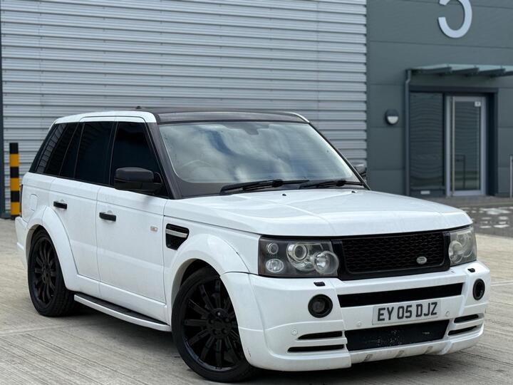 Land Rover Range Rover Sport 2.7 TD V6 HSE Station Wagon 5dr Land Rover Range Rover Sport 2.7 TD V6 HSE Station Wagon 5dr