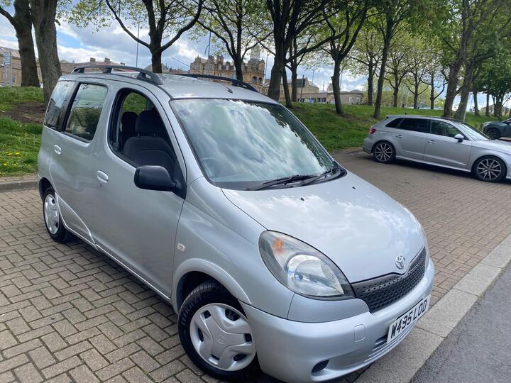 Toyota Yaris Verso 1.3 Verso 5dr