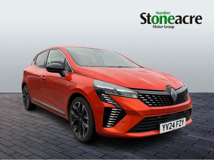 Renault Clio 1.6 E-TECH Techno Auto Euro 6 (s/s) 5dr