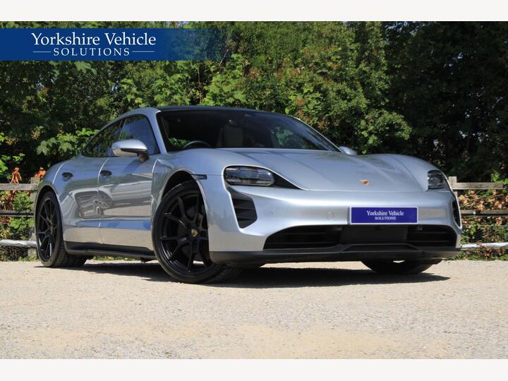 Porsche Taycan Performance Plus 93.4kWh GTS Auto 4WD 4dr (11kW Charger)
