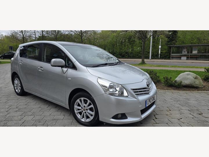 Toyota Verso 1.8 V-Matic TR Multidrive S Euro 5 5dr