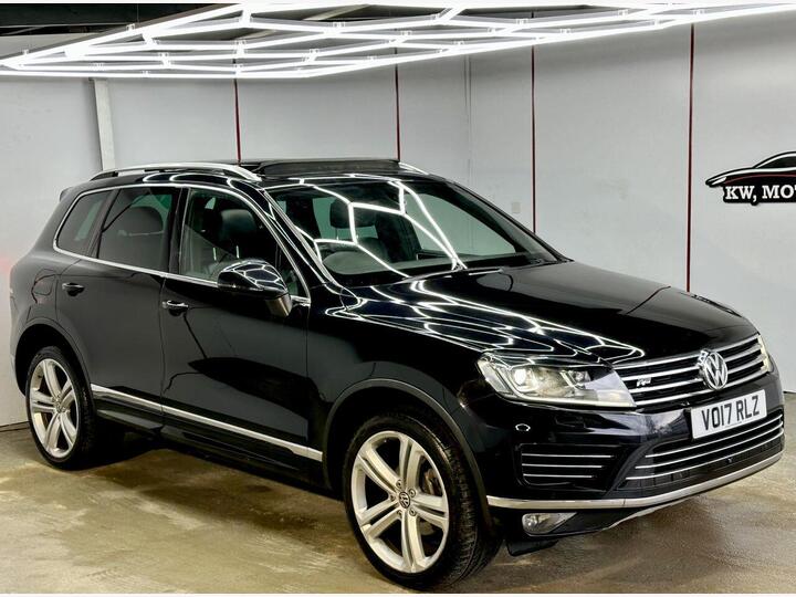 Volkswagen TOUAREG 3.0 TDI V6 BlueMotion Tech R-Line Plus Tiptronic 4WD Euro 6 (s/s) 5dr