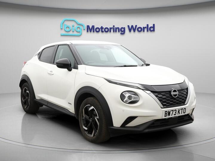 Nissan Juke 1.6 N-Connecta Auto Euro 6 5dr