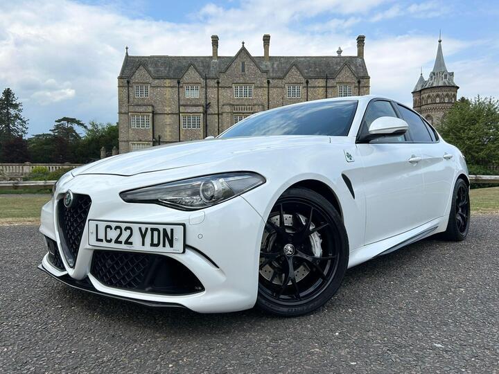 Alfa Romeo Giulia 2.9 V6 Bi-Turbo Quadrifoglio Auto Euro 6 (s/s) 4dr