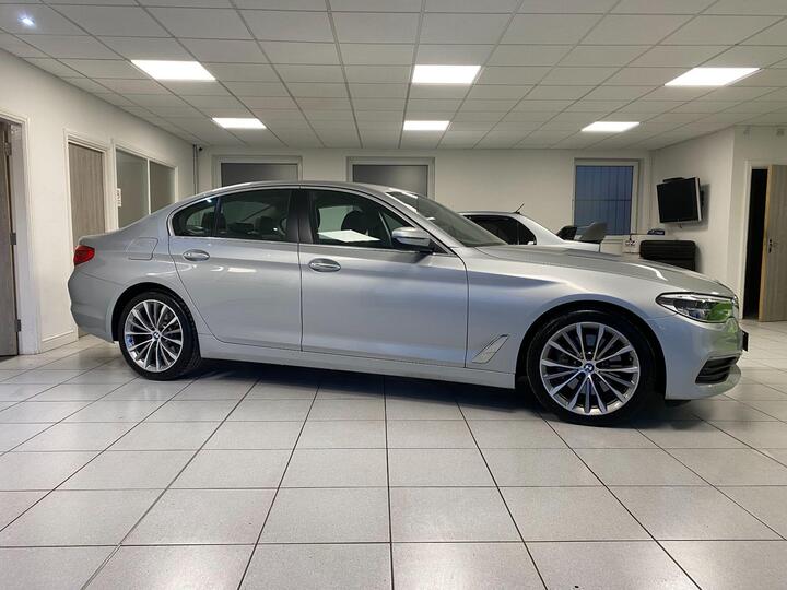 BMW 5 Series 3.0 530d SE Auto XDrive Euro 6 (s/s) 4dr