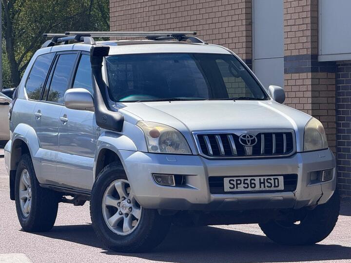 Toyota Land Cruiser 3.0 D-4D Invincible 5dr Toyota Land Cruiser 3.0 D-4D Invincible 5dr