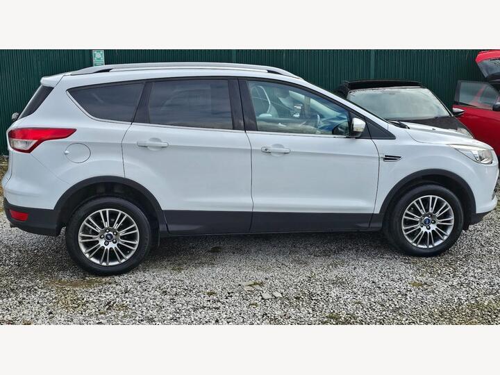 Ford Kuga 2.0 TDCi Titanium Powershift AWD Euro 5 5dr