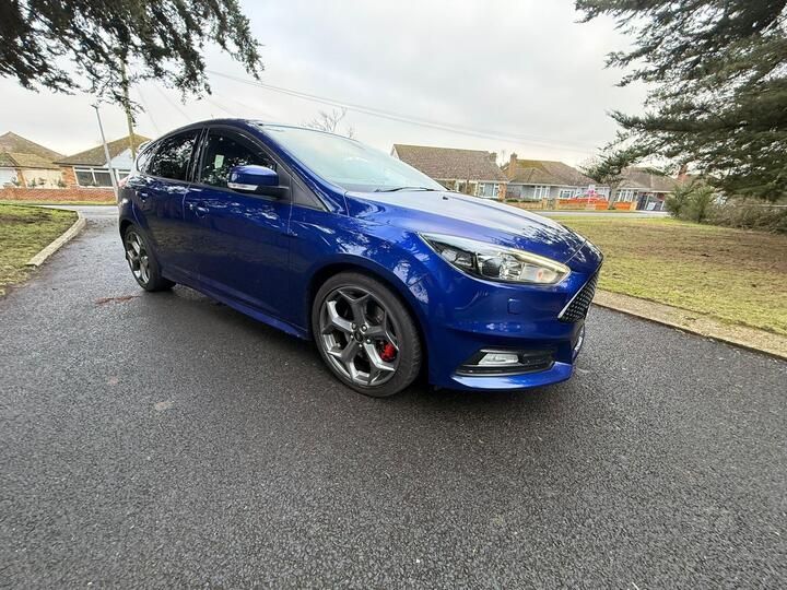Ford Focus 2.0T EcoBoost ST-3 Euro 6 (s/s) 5dr