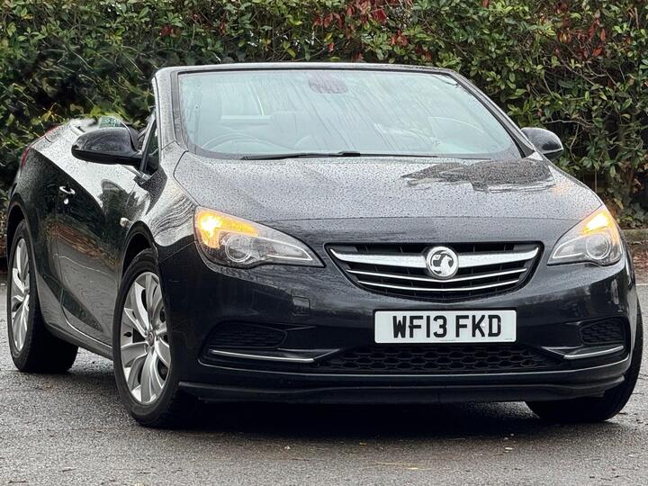 Vauxhall Cascada 2.0 CDTi SE Euro 5 (s/s) 2dr Vauxhall Cascada 2.0 CDTi SE Euro 5 (s/s) 2dr